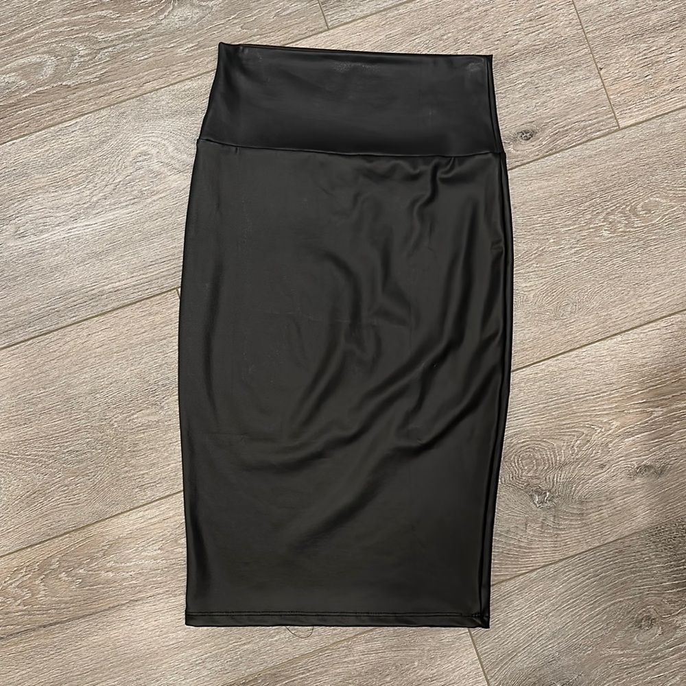 Soft pleather pencil skirt